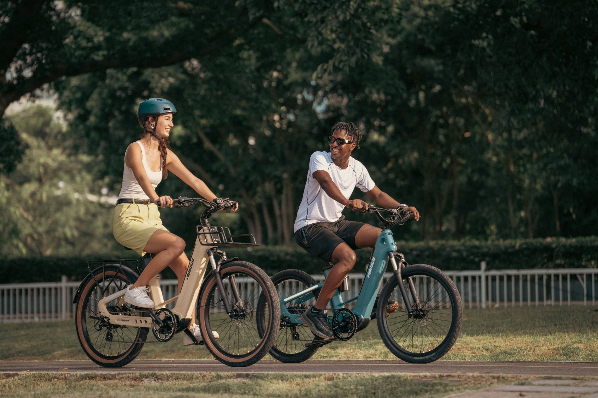 MIHOGO Air Carbon Step-Thru | Ultralight Folding E-Bike for City & Trail - MIHOGO EU