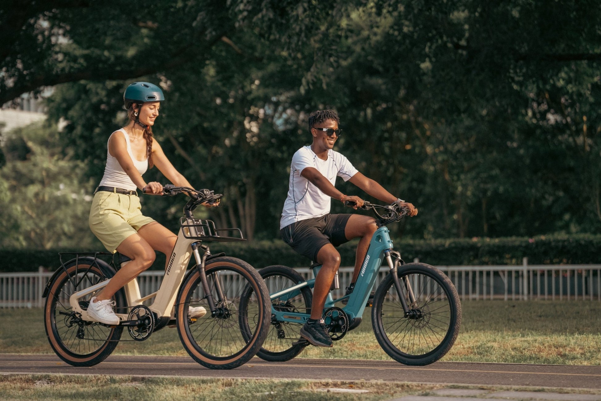 MIHOGO Air Carbon Step-Thru | Ultralight Folding E-Bike for City & Trail - MIHOGO EU