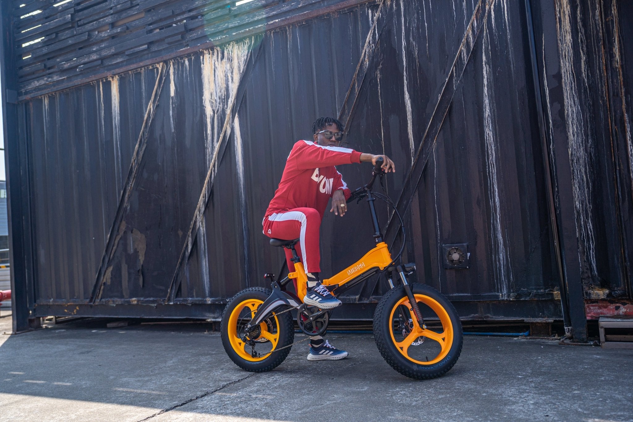 MIHOGO NX Folding E-Bike – Built for City Commutes & Weekend Adventures - MIHOGO EU
