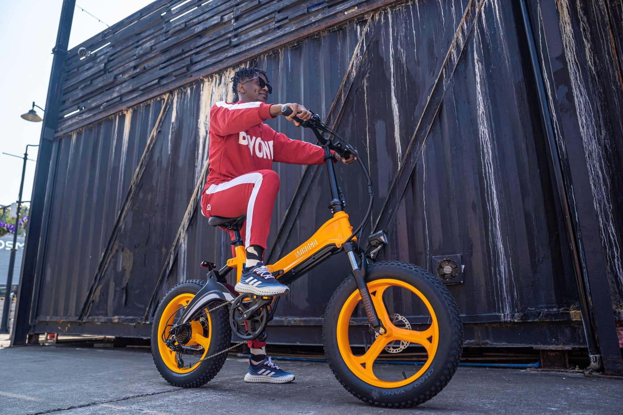 MIHOGO NX Folding E-Bike – Built for City Commutes & Weekend Adventures - MIHOGO EU