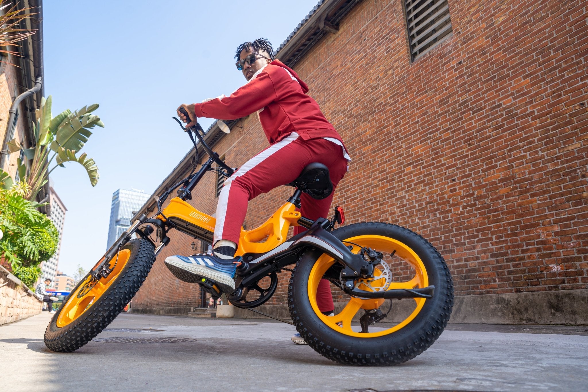 MIHOGO NX Folding E-Bike – Built for City Commutes & Weekend Adventures - MIHOGO EU
