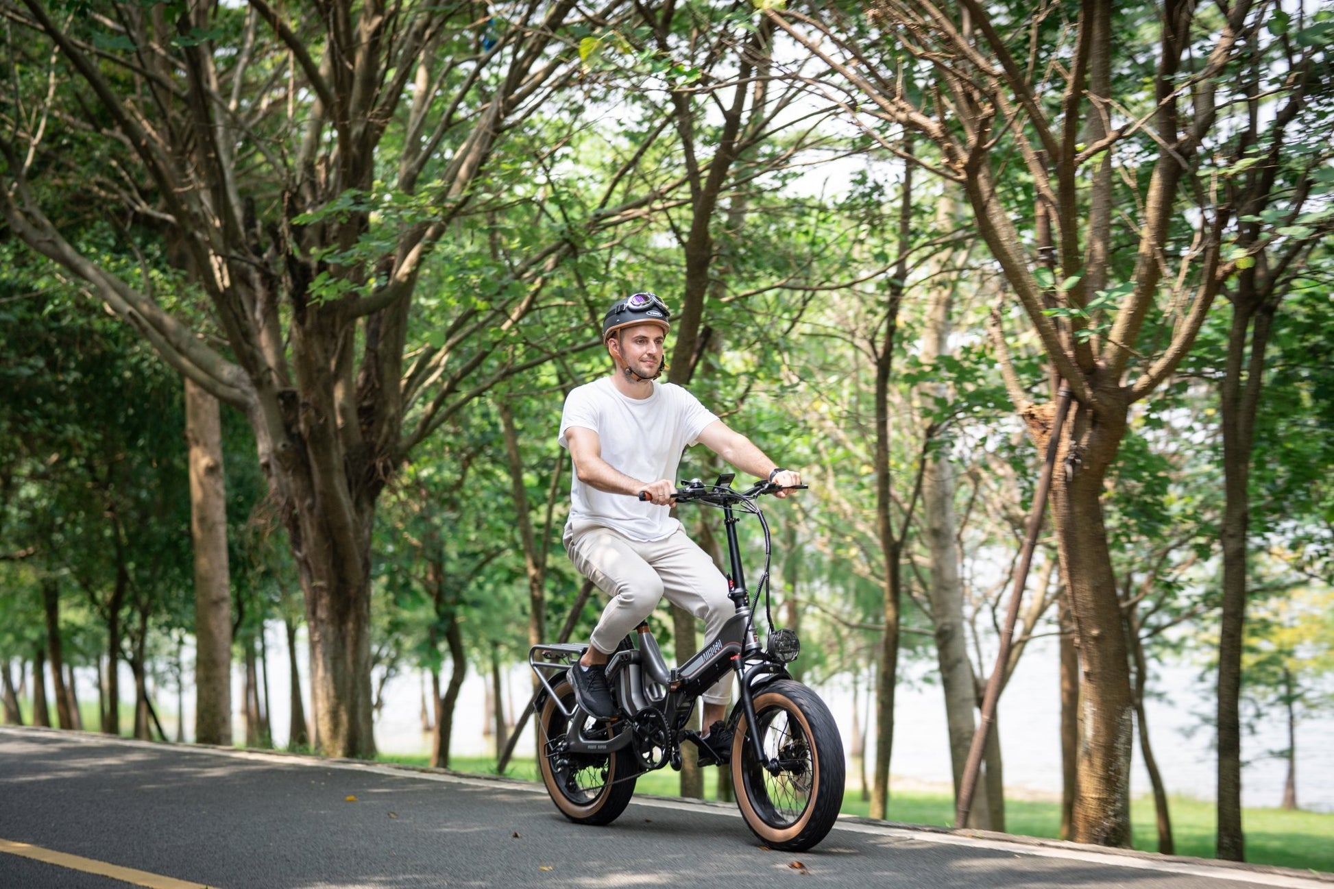 MIHOGO ONE | Retro Fat Tire Folding E-Bike for Urban Commuters - MIHOGO EU