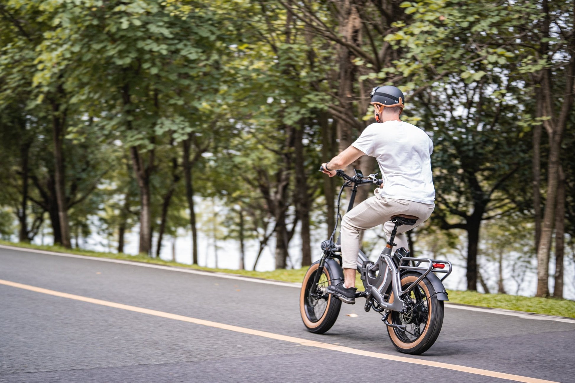 MIHOGO ONE | Retro Fat Tire Folding E-Bike for Urban Commuters - MIHOGO EU